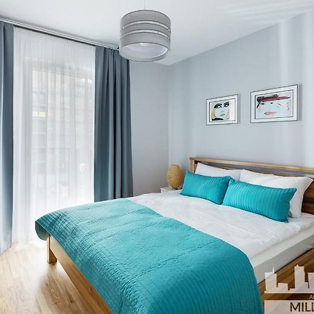Millennium Manufaktura Blue Apartment Warsaw Luaran gambar