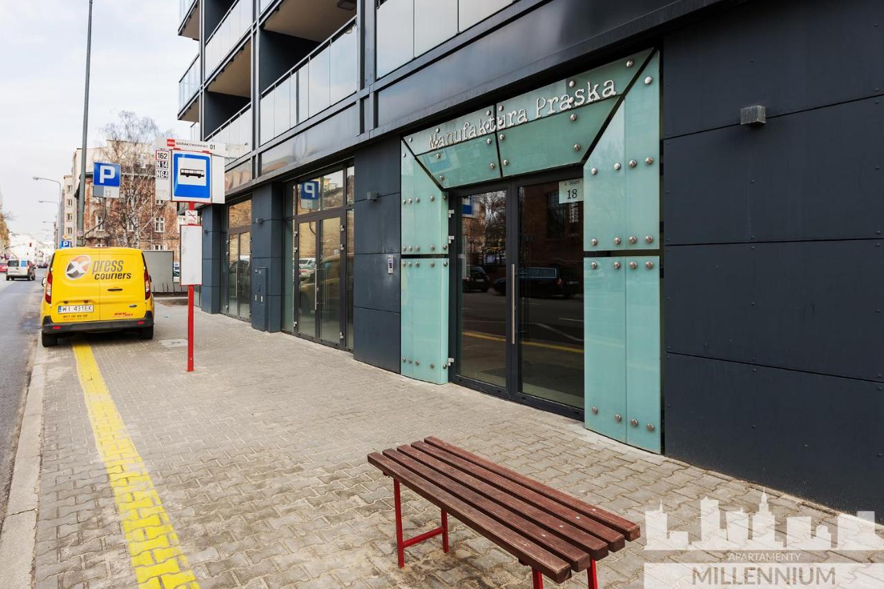 Millennium Manufaktura Blue Apartment Warsaw Luaran gambar